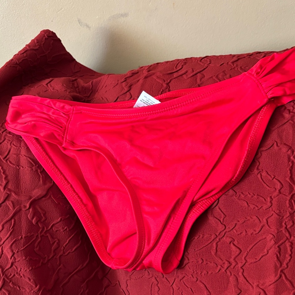 Mossimo Supply Co. Bold Red Swim Bottom M ⭐️